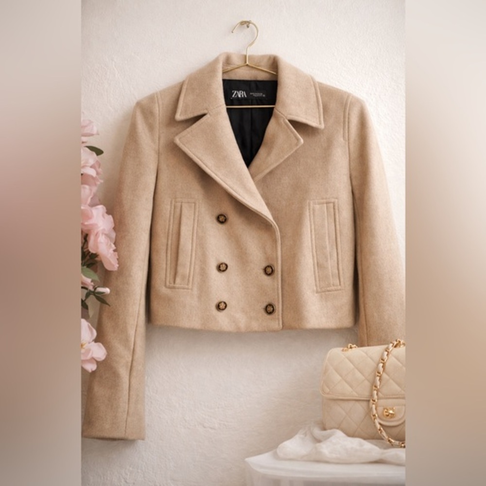 Zara Cropped Beige Peacoat Jacket – Chic Structured Blazer Style